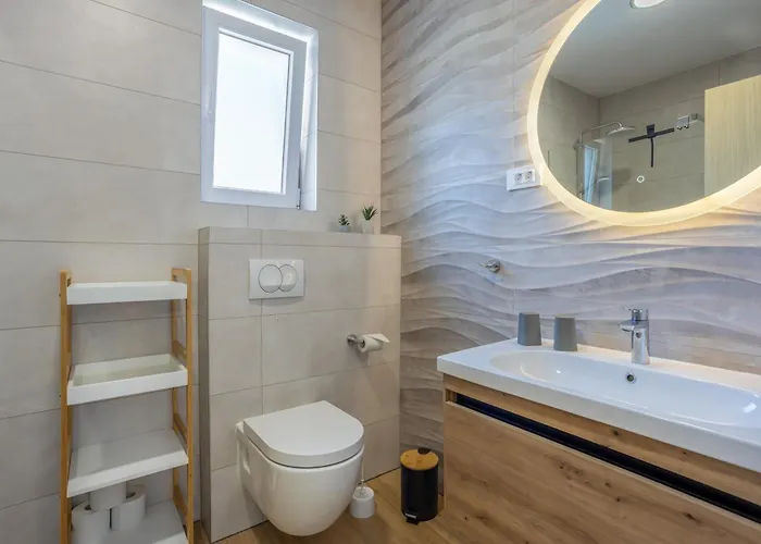 Ansulero * مالينسكا