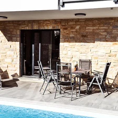 Ansulero 别墅 马林斯卡